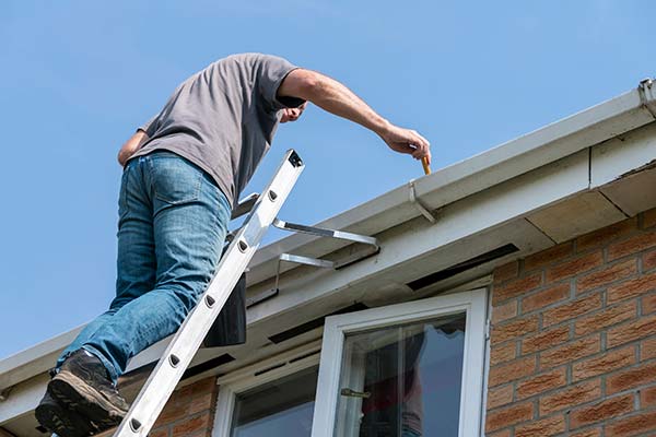 Reliable Gutter Maintenance Services